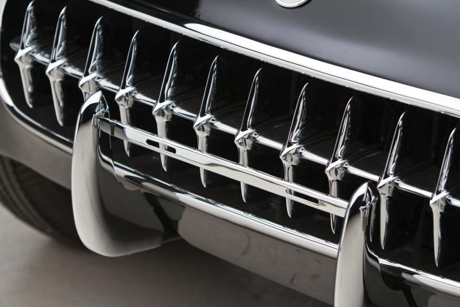  Chevrolet Corvette Roadster Black 1954 года  (фото 10 из 22)